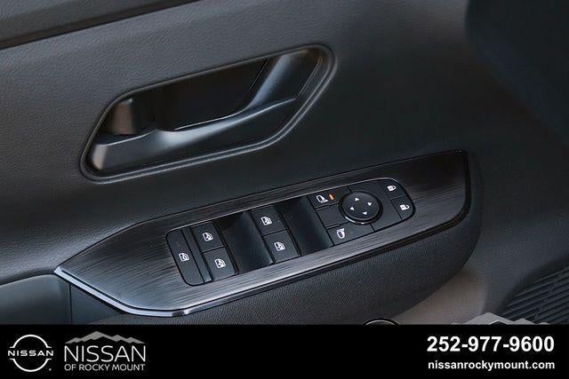 2026 Nissan Kicks S FWD