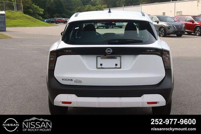 2026 Nissan Kicks S FWD
