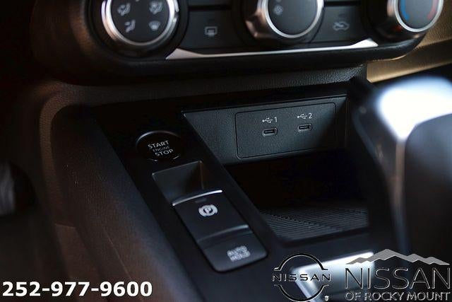 2026 Nissan Kicks S FWD