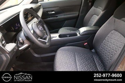 2025 Nissan Kicks SV FWD