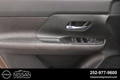 2025 Nissan Kicks SV FWD
