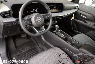 2025 Nissan Kicks SV FWD