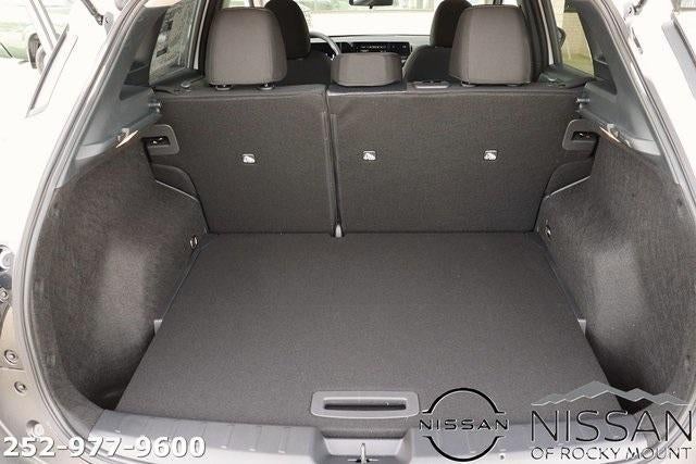 2025 Nissan Kicks SV FWD