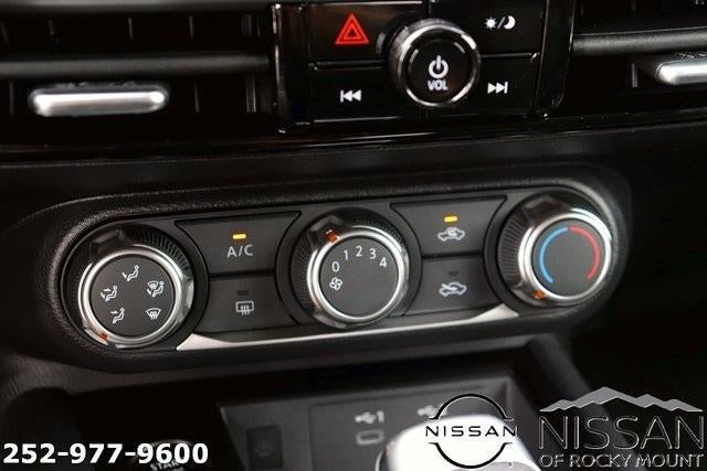 2025 Nissan Kicks SV FWD