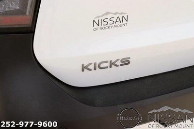 2025 Nissan Kicks SV FWD
