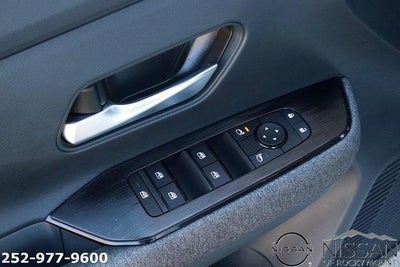 2025 Nissan Kicks SV FWD