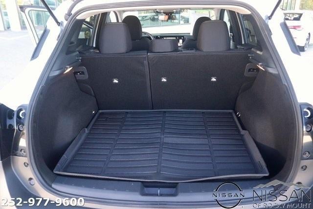 2025 Nissan Kicks SV FWD