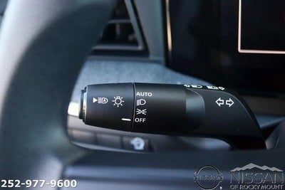 2025 Nissan Kicks SV FWD