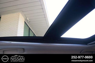 2027 Nissan Kicks SV AWD