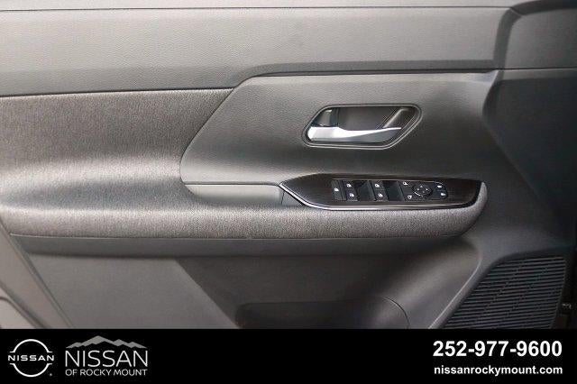 2027 Nissan Kicks SV AWD
