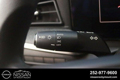 2027 Nissan Kicks SV AWD