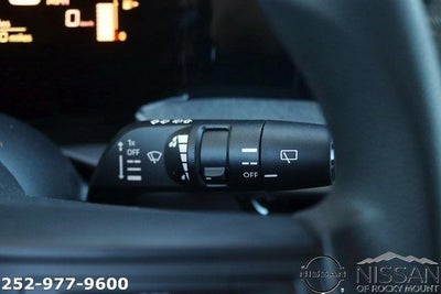 2025 Nissan Kicks SV AWD