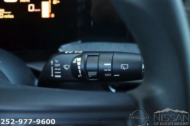 2025 Nissan Kicks SV AWD