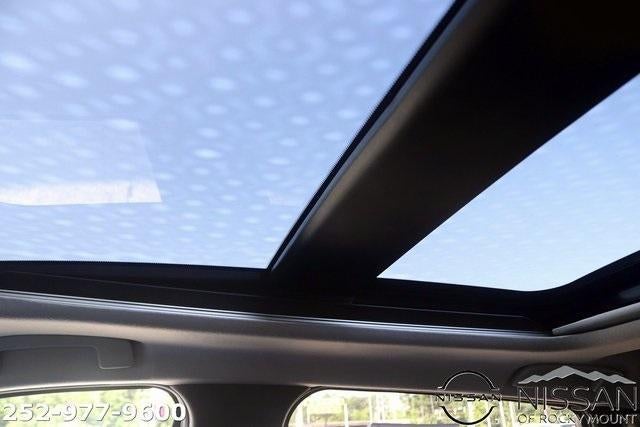 2025 Nissan Kicks SV AWD