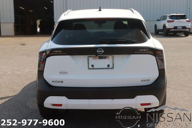 2026 Nissan Kicks SV AWD