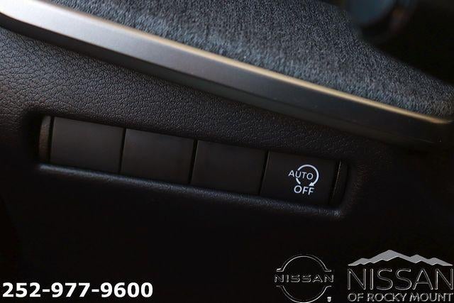 2026 Nissan Kicks SV FWD