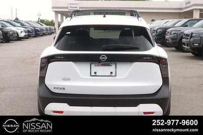 2026 Nissan Kicks SV FWD