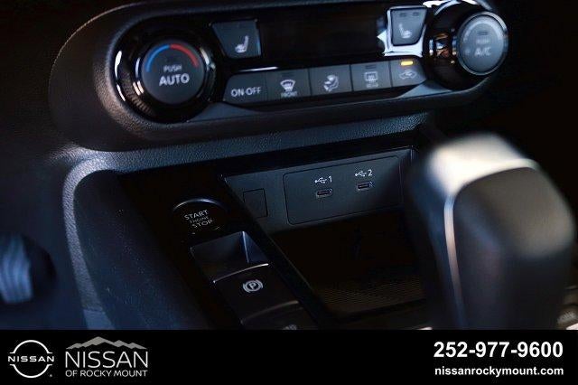 2027 Nissan Kicks SV FWD