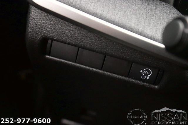 2026 Nissan Kicks SV FWD