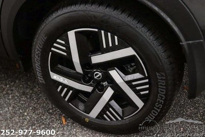 2026 Nissan Kicks SV FWD