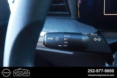 2027 Nissan Kicks SV FWD