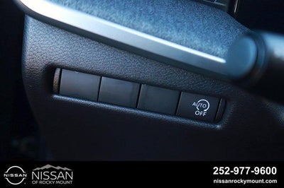 2027 Nissan Kicks SV FWD