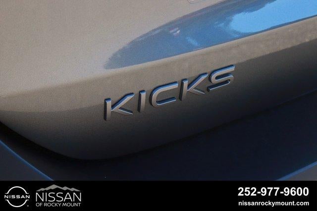2027 Nissan Kicks SV FWD