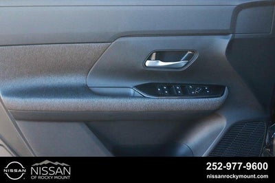 2027 Nissan Kicks SV FWD
