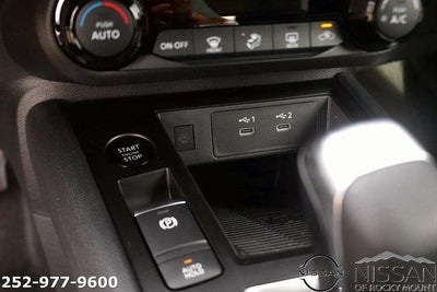 2026 Nissan Kicks SV FWD