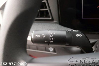 2026 Nissan Kicks SV FWD