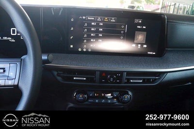 2027 Nissan Kicks SV FWD