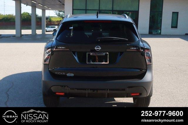2027 Nissan Kicks SV FWD