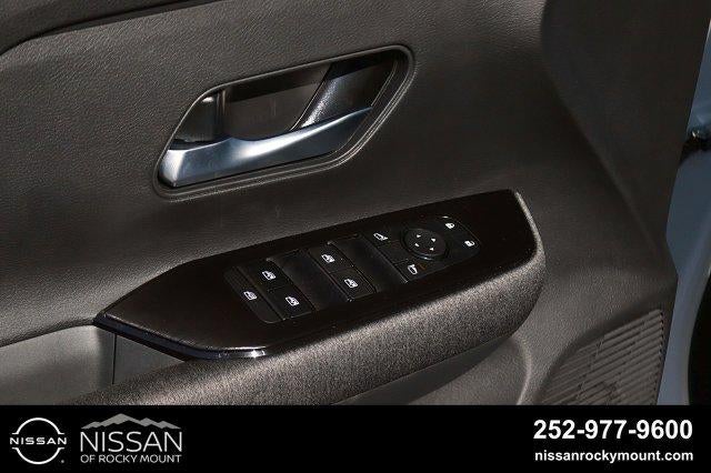 2027 Nissan Kicks SV FWD