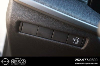 2027 Nissan Kicks SV FWD