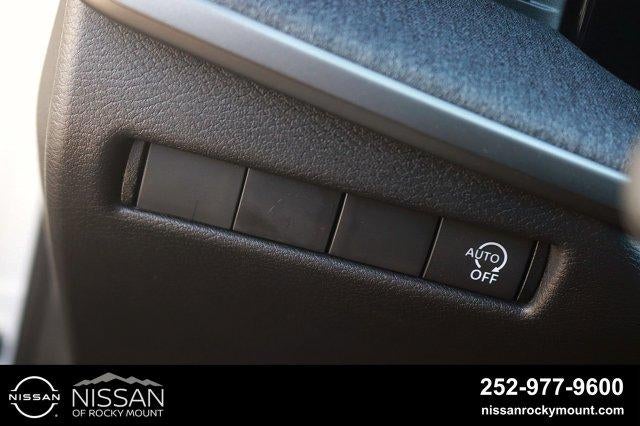 2027 Nissan Kicks SV FWD