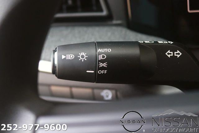 2026 Nissan Kicks SV FWD