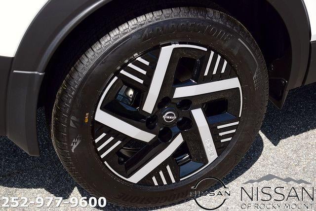 2026 Nissan Kicks SV FWD