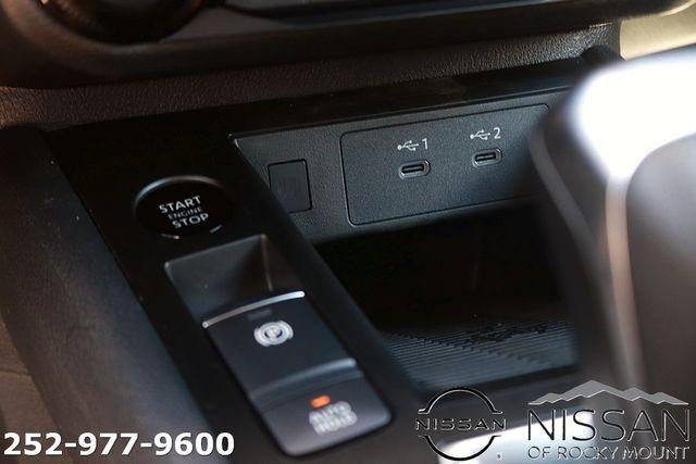 2026 Nissan Kicks SV FWD