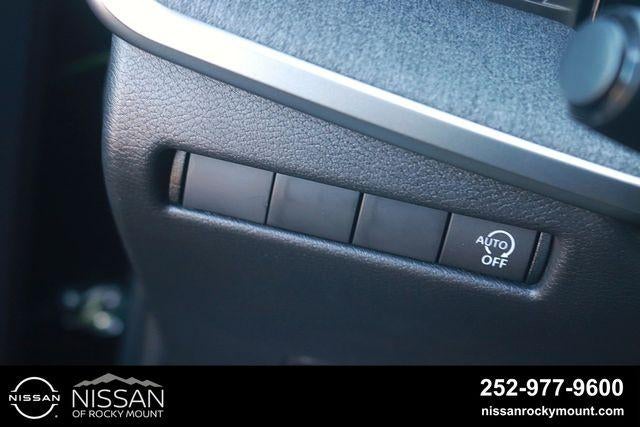 2027 Nissan Kicks SV FWD