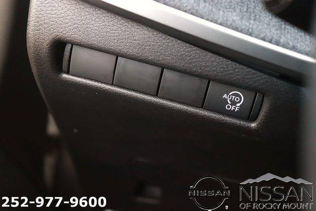 2026 Nissan Kicks SV FWD