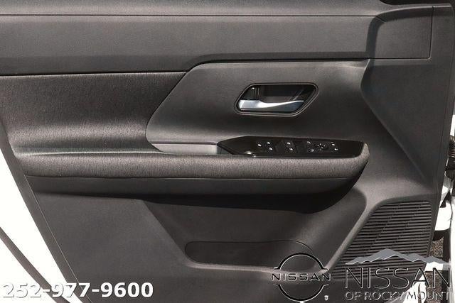 2026 Nissan Kicks SV FWD