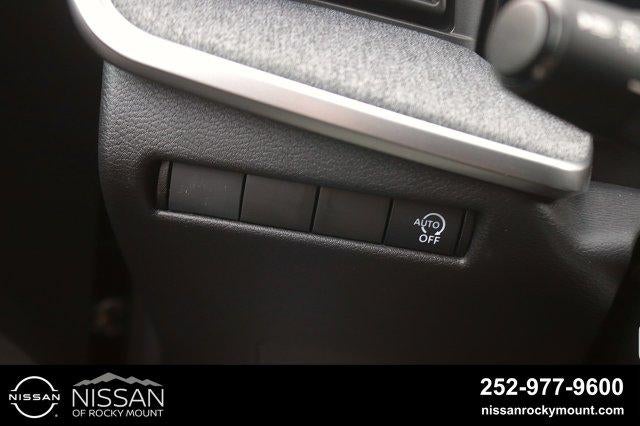 2027 Nissan Kicks SV FWD