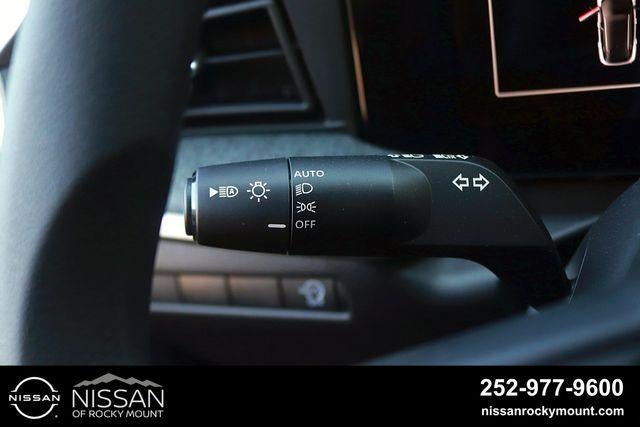 2026 Nissan Kicks SV FWD