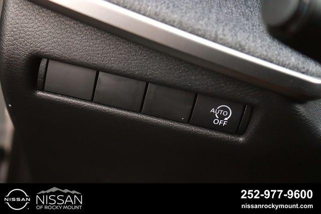 2026 Nissan Kicks SV FWD