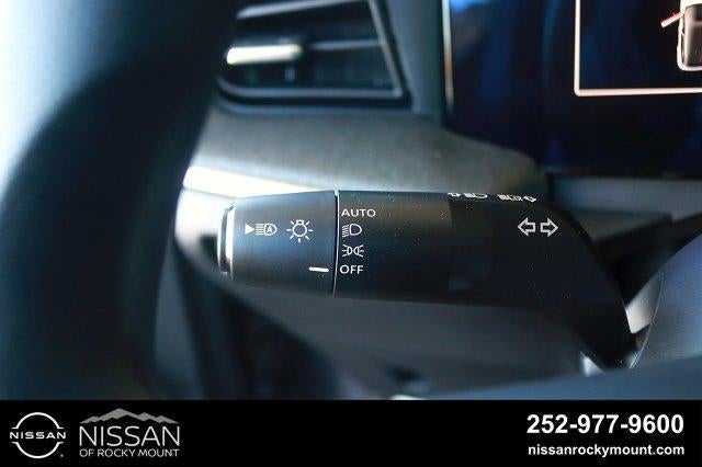 2027 Nissan Kicks SV FWD