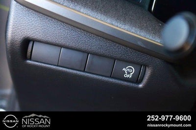 2027 Nissan Kicks SV FWD