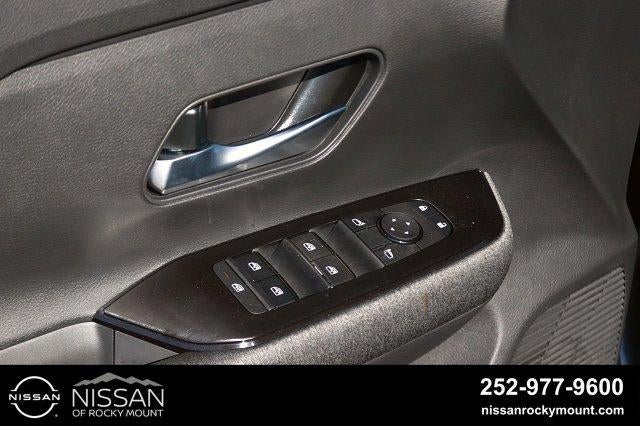 2027 Nissan Kicks SV FWD