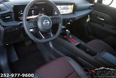 2025 Nissan Kicks SR FWD