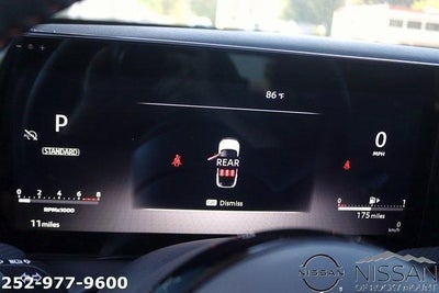 2025 Nissan Kicks SR FWD