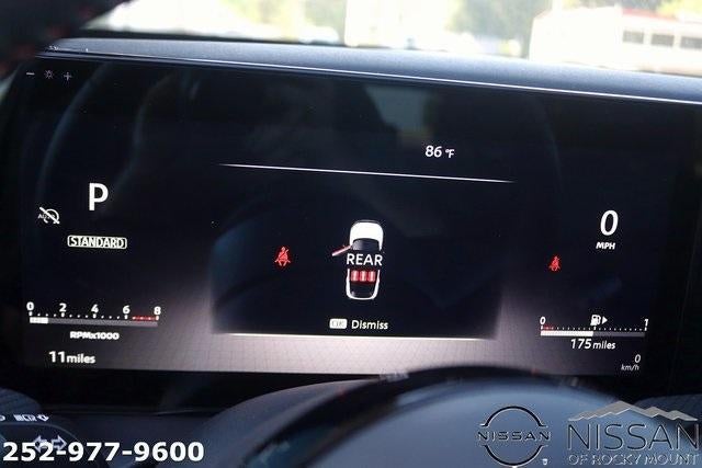 2025 Nissan Kicks SR FWD